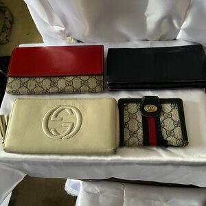 Gucci Red, Black and Cream Wallet Collection Set of Four